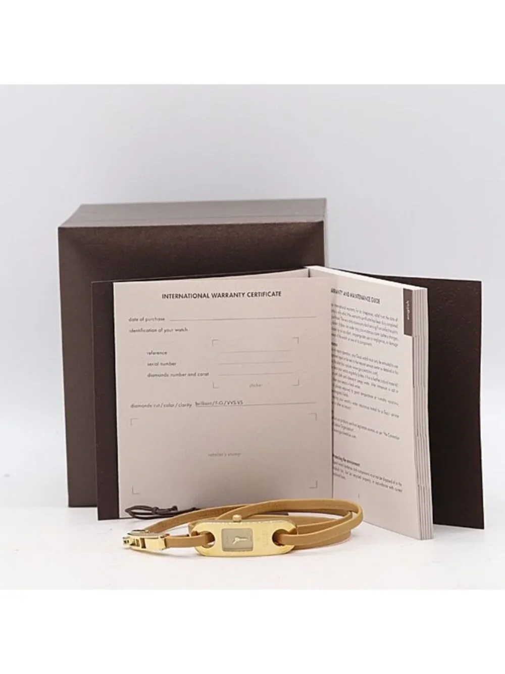Gucci Quartz Gold Dial Watch